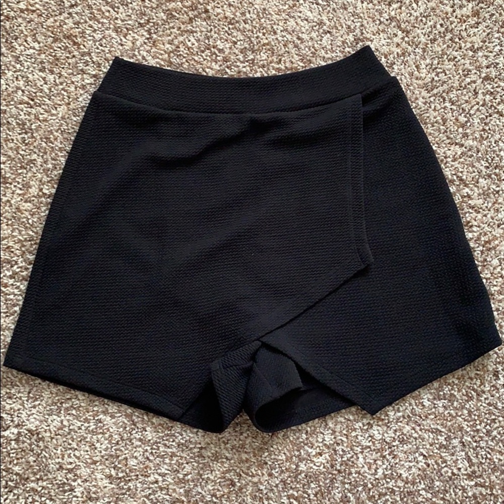 Soprano Wrapped Skort